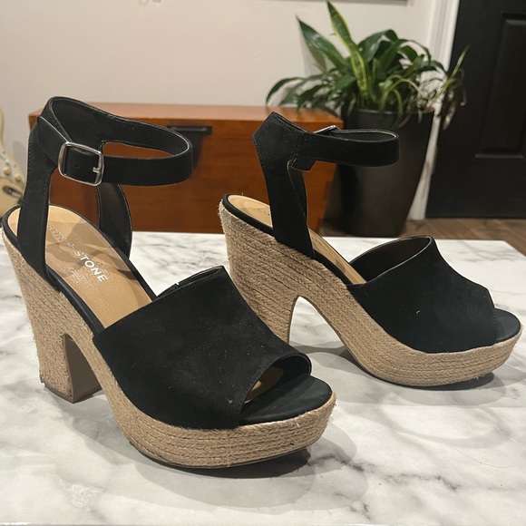 Black Suede Platform Espadrille by Sun + Stone Fey 8 - Picture 15 of 16